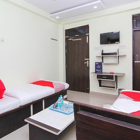 Oyo 12446 Shree Sai Guest House Allāhābād Junction Екстериор снимка