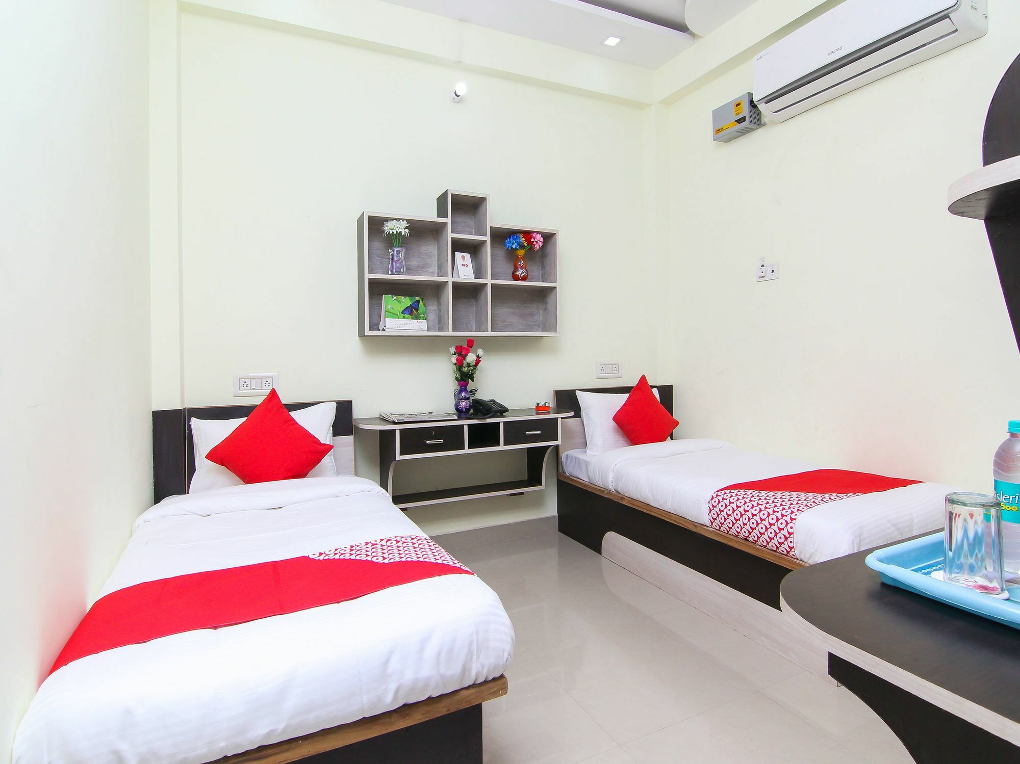 Oyo 12446 Shree Sai Guest House Allāhābād Junction Екстериор снимка